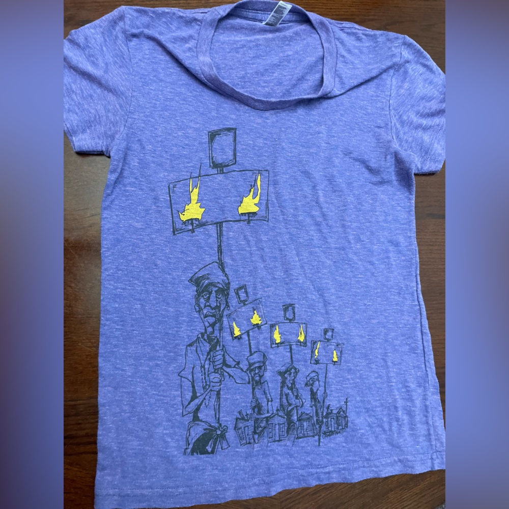 Dirty Coast Flambeaux T-Shirt Women’s Small